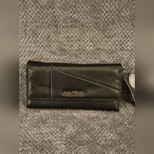 Nautica Wallet, NWT